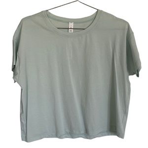 ❤️ Lululemon Cates Tee Size 4 Delicate Mint NWT